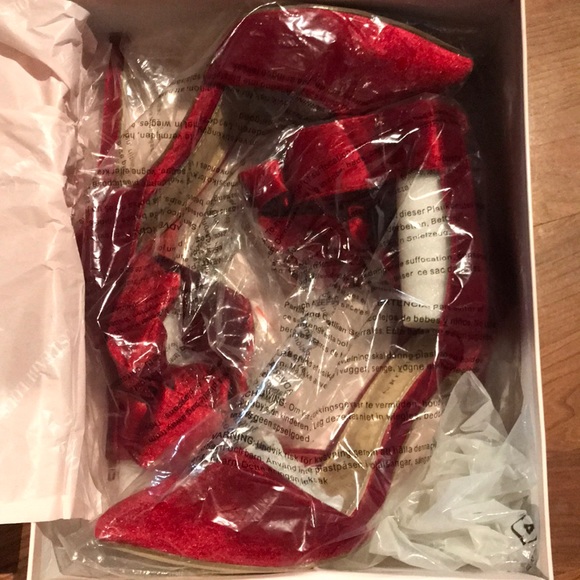Brand new Red Just Fab pumps - Picture 3 of 4